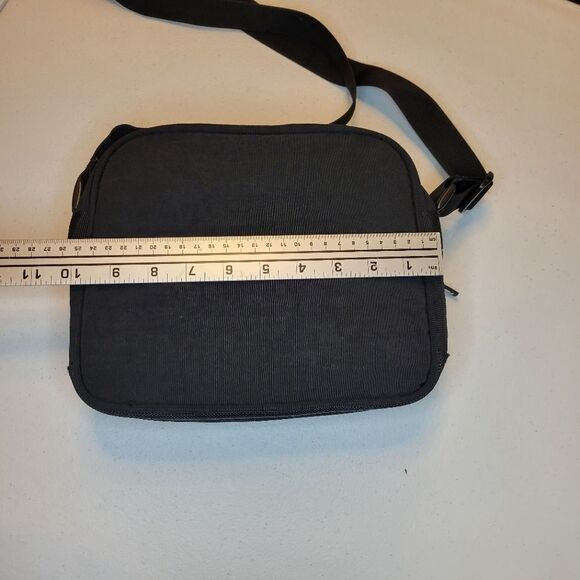 Guess 90's Vintage Black Crossbody Satchel Unisex - Picture 11 of 12